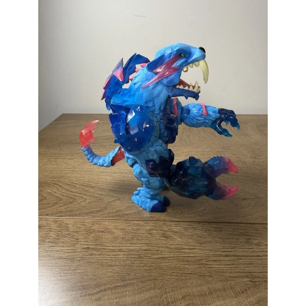Moose Mr. Beast Lab Chomp Attack Jaw Blue Apex Panther 6.5